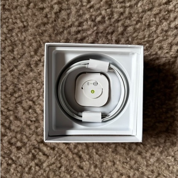 Airpod pros - Picture 1 of 9
